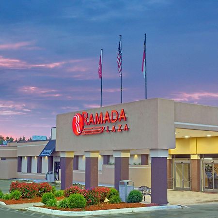 Ramada Plaza By Wyndham Charlotte South End Airport Hotel Exterior photo