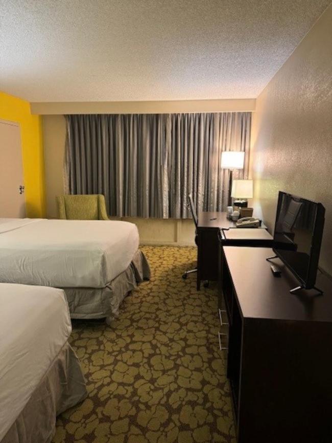 Ramada Plaza By Wyndham Charlotte South End Airport Hotel Exterior photo